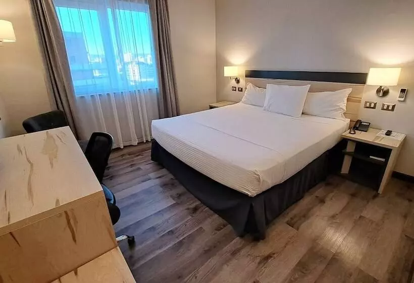 ホテル Diego De Almagro Viña Del Mar