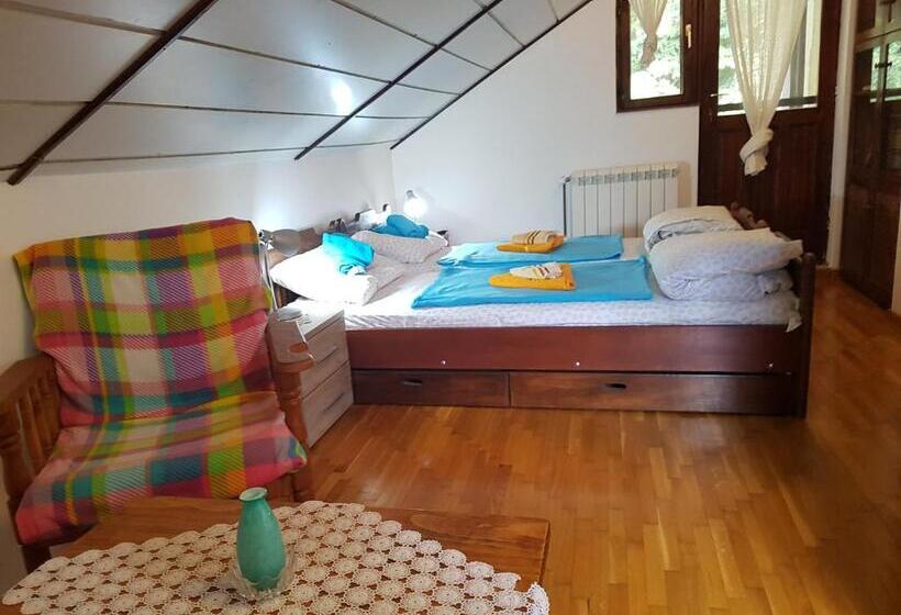 پانسیون Nena & Rale Rooms