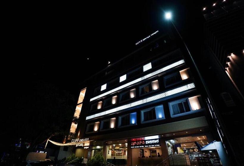 Hotel Cliff Embassy Banquet And Suites