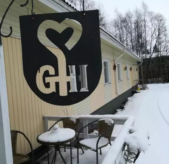 Hotelli Gasthaus Henri