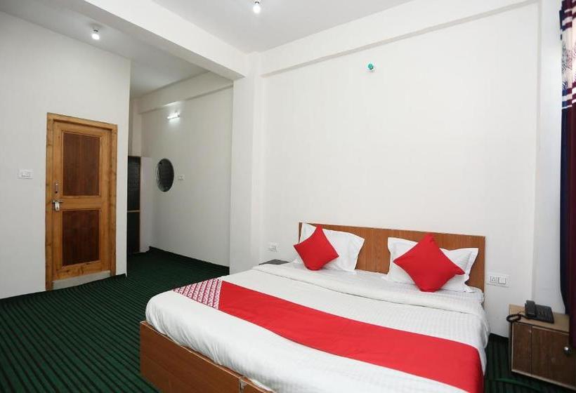 בית מלון כפרי Oyo 28859 Ananta Resorts