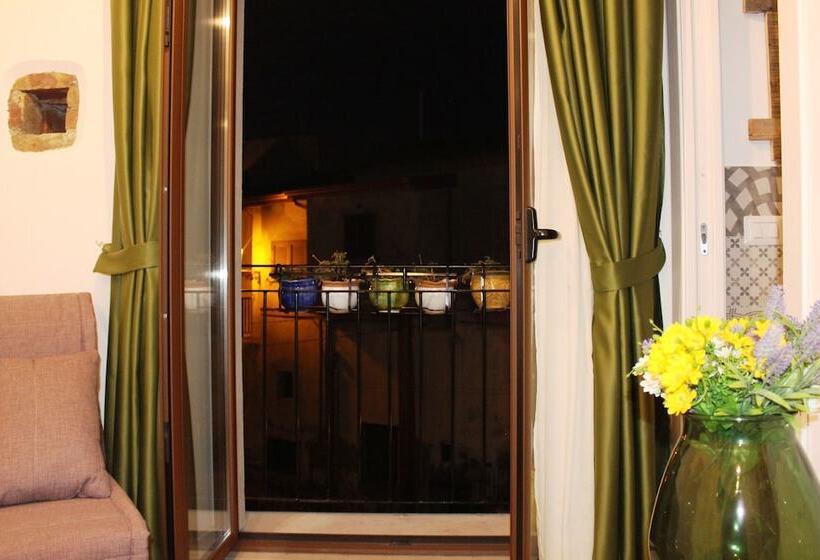 مبيت وإفطار Casa Mazzone