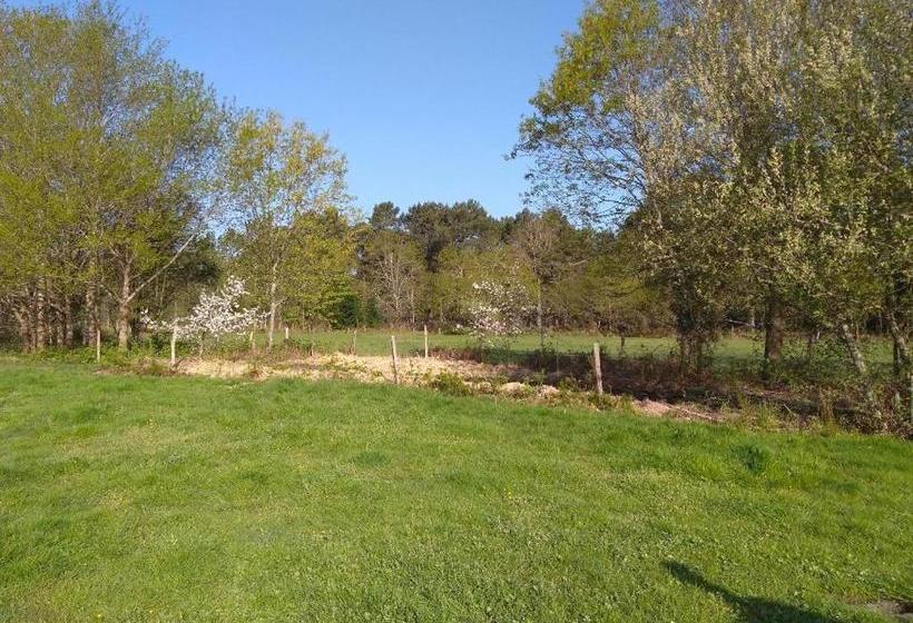 مبيت وإفطار Elevage Du Plec