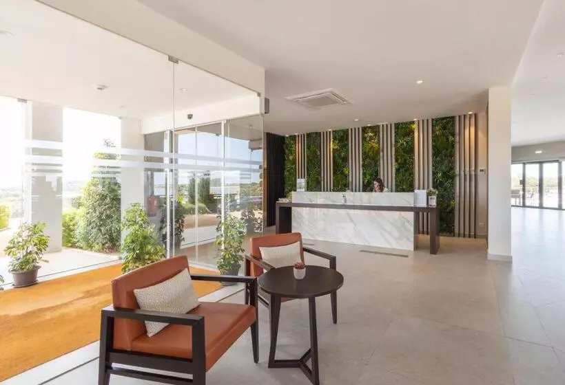 Hotelli Herdade Dos Delgados