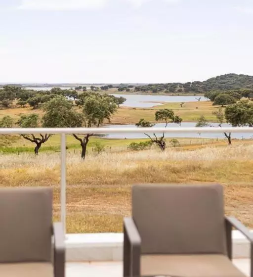 Hotelli Herdade Dos Delgados