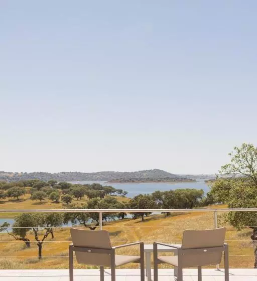 Hotelli Herdade Dos Delgados