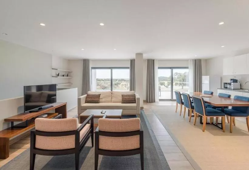 Hotelli Herdade Dos Delgados