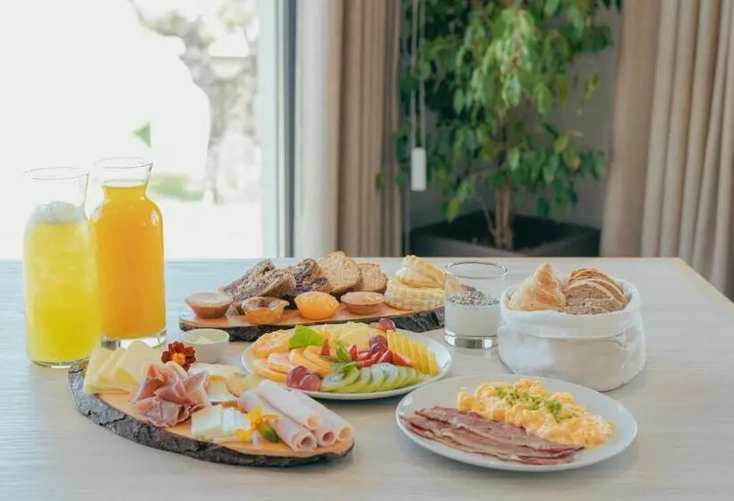 Hotelli Herdade Dos Delgados