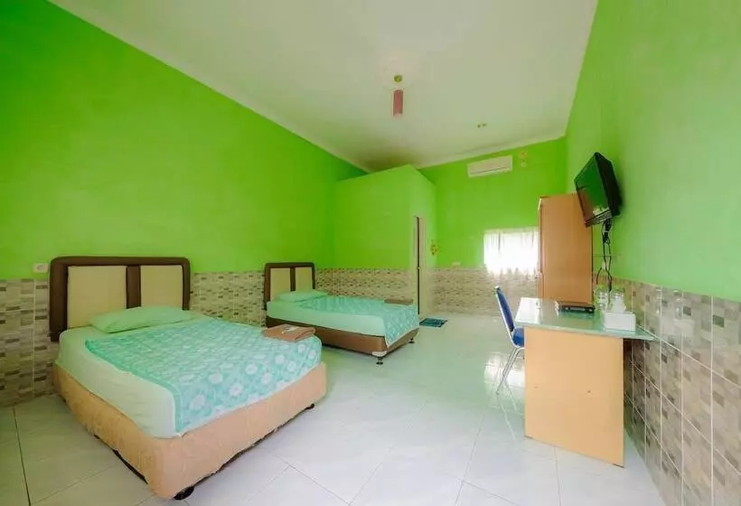 Hotelli Mega Nasional Seaview