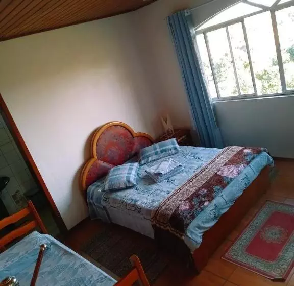 Hotelli Pousada Colina Da Neve