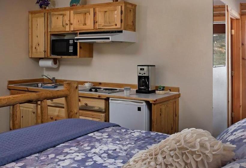 酒店 Redfish Riverside Inn