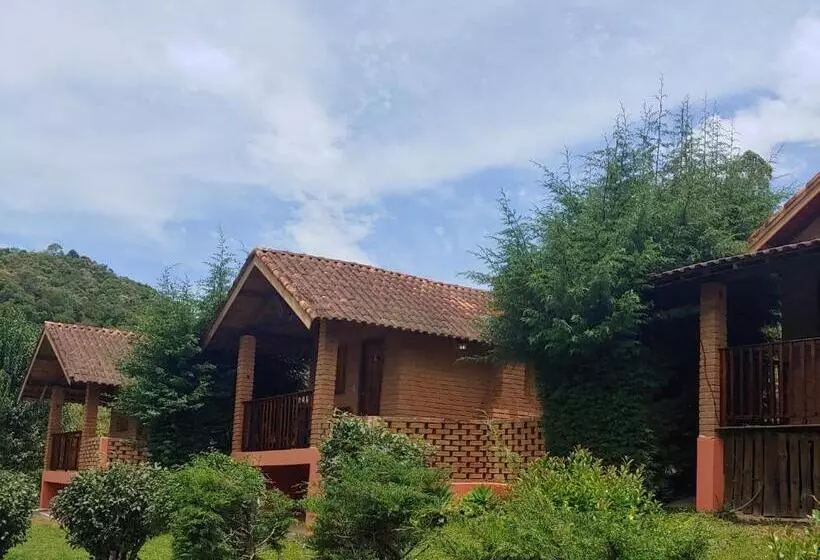 Majatalo Pousada Recanto Da Vitória