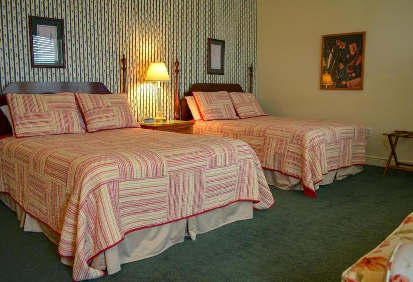 住宿加早餐  Oakmont Inn