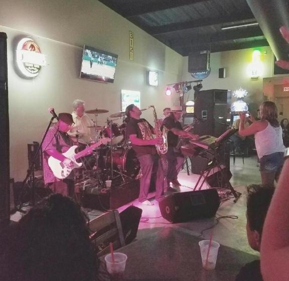 호텔 Amelia Extended Stay &