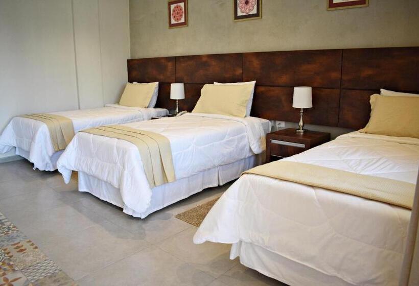 هتل Boutique Las Hortensias