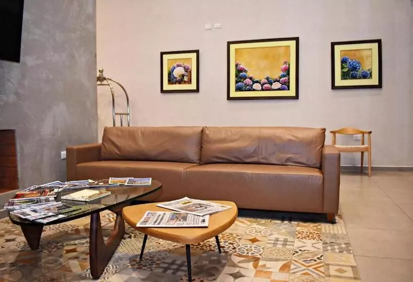 هتل Boutique Las Hortensias