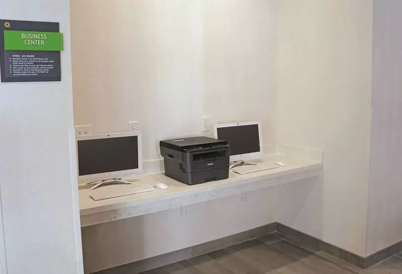 Hotelli La Quinta By Wyndham Richmond Sugarland