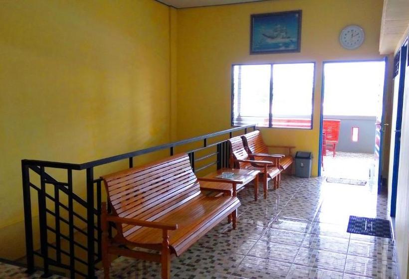 בית מלון כפרי Wisma Astina Graha