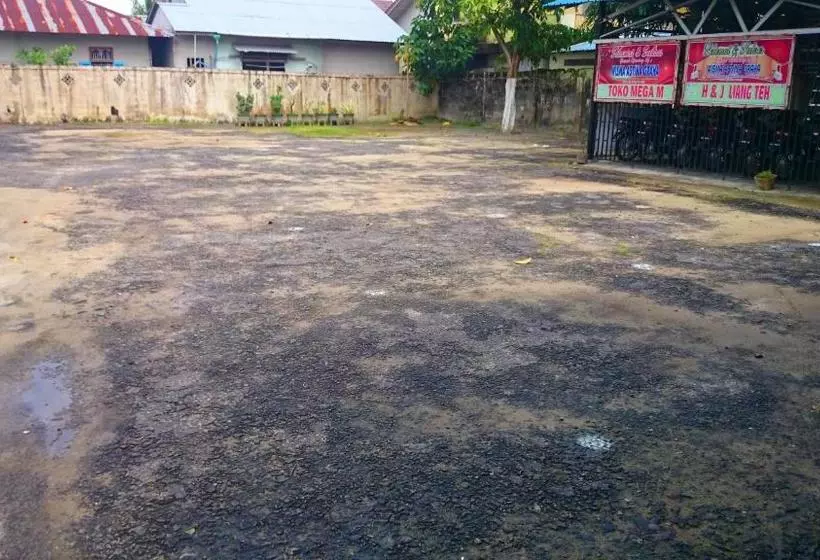 ホテル Wisma Astina Graha