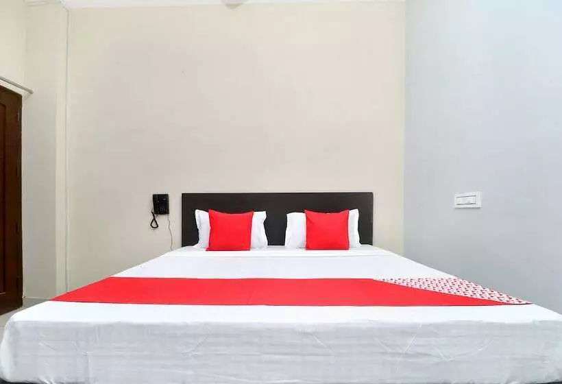 Oyo 24142 Hotel Smart King