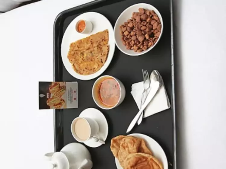 Oyo 24142 Hotel Smart King