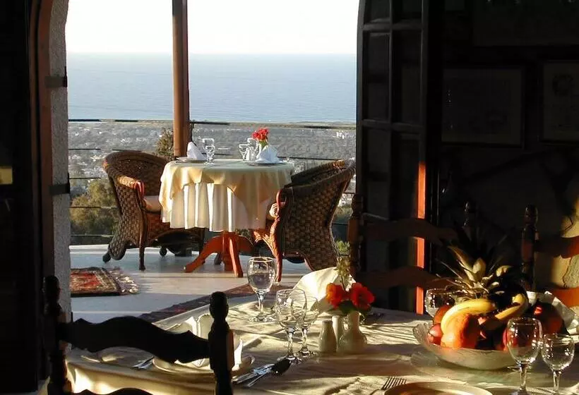 Retkeilymaja Bellapais Gardens