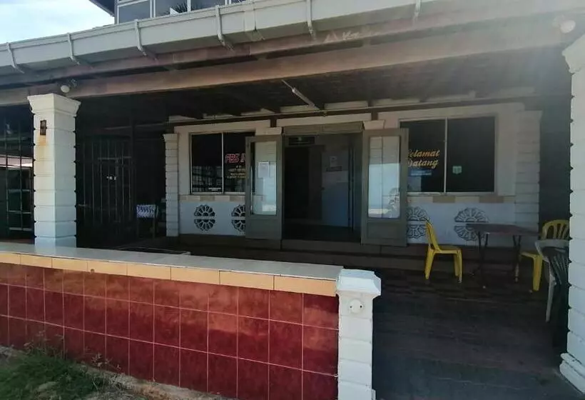 Retkeilymaja Fbs Inn Dungun