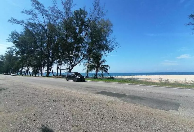 Retkeilymaja Fbs Inn Dungun