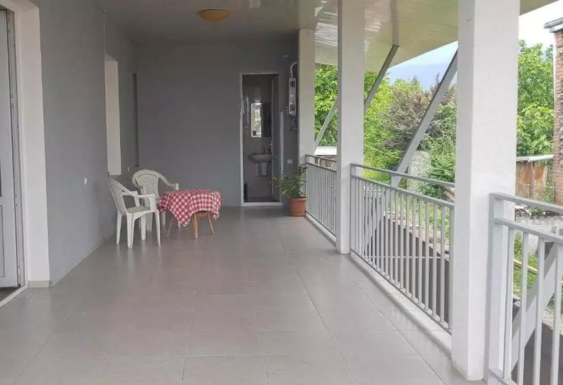 هاستل White House In Kakheti Eniseli