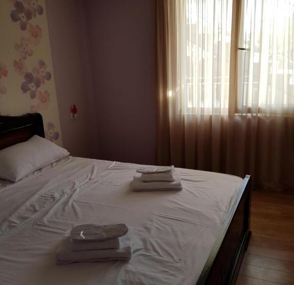 هاستل White House In Kakheti Eniseli