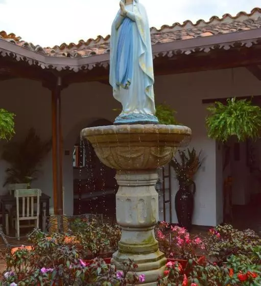 Aamiaismajoitus (B&B) Casa Claustro De Zapatoca