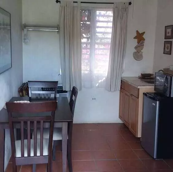 تختخواب و صبحانه Casa De Tortuga