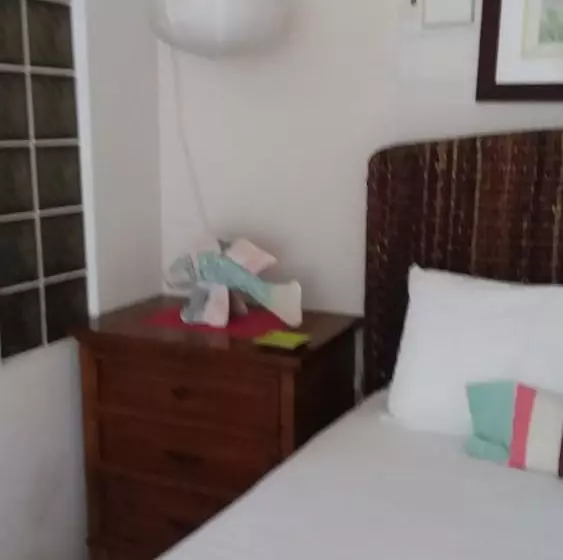 تختخواب و صبحانه Casa De Tortuga