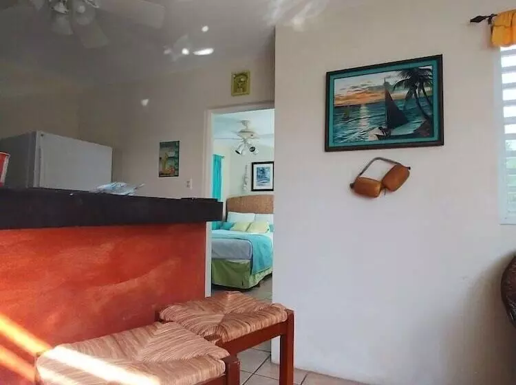تختخواب و صبحانه Casa De Tortuga