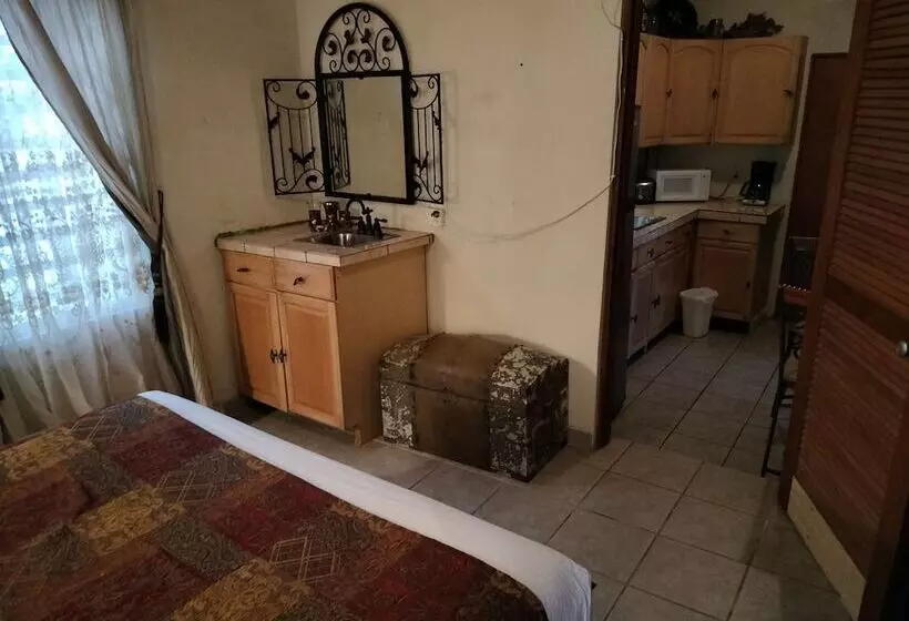 تختخواب و صبحانه Casa De Tortuga
