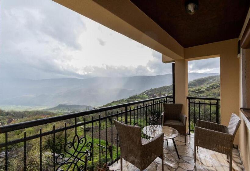 تختخواب و صبحانه Ostroške Grede