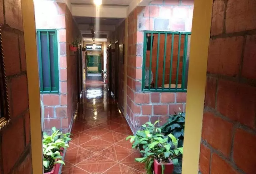 Hotel Hosteria Los Cristales