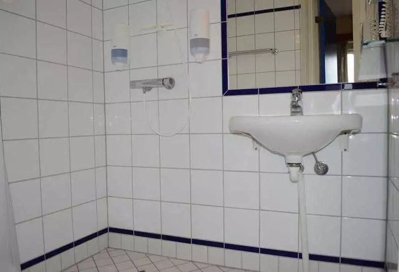 ホテル Storstua Omsorgs  Og Konferansesenter