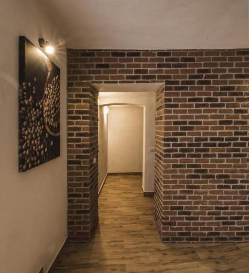 ペンション Elegant House