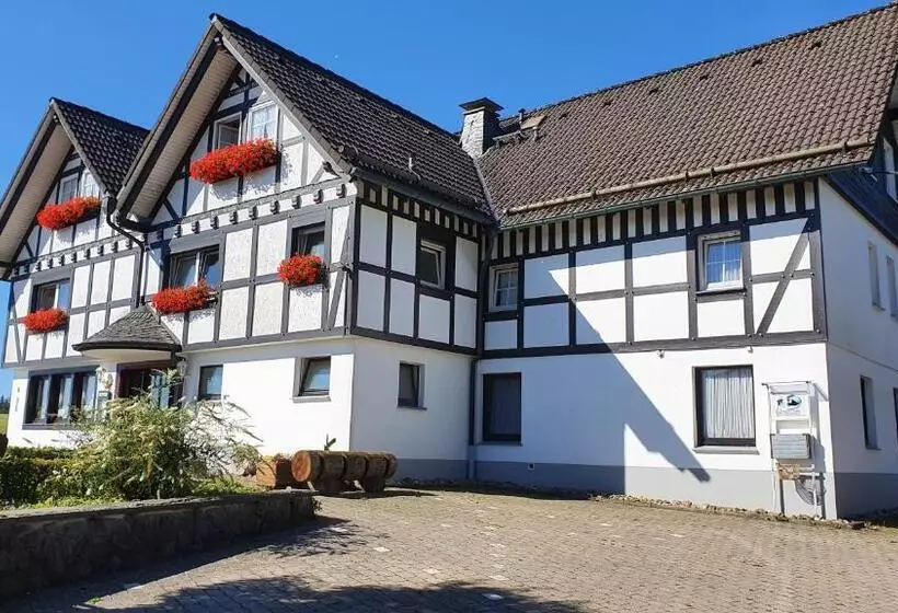 Majatalo Landgasthof Rademacher