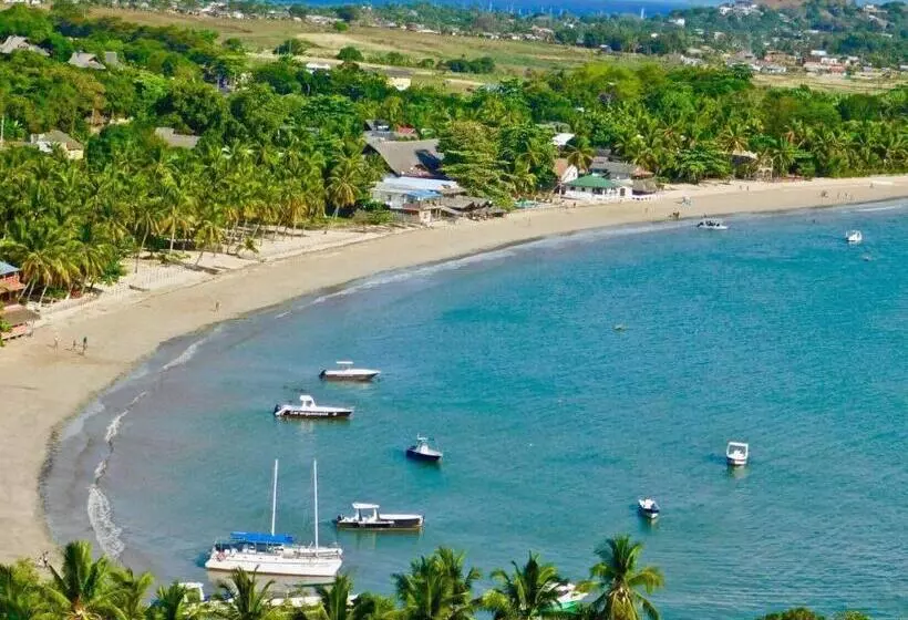 پانسیون Les Chalets De Melinda