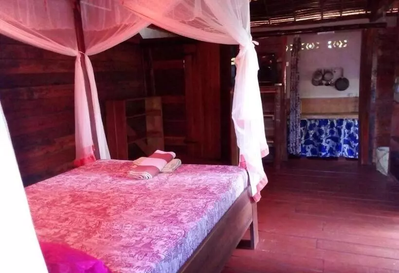 پانسیون Les Chalets De Melinda