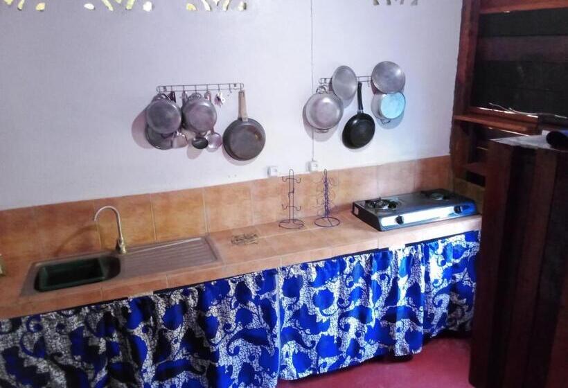 پانسیون Les Chalets De Melinda