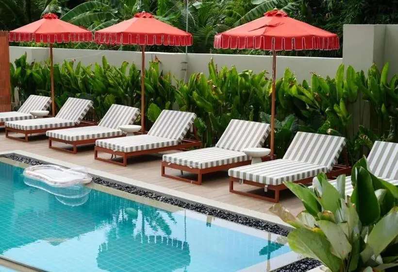 Hotelli Aqua Maya Phuket