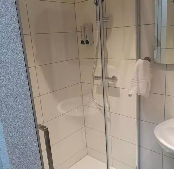 ユースホステル Landgasthof Schwanen