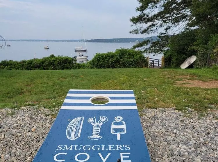 Retkeilymaja Smuggler S Cove Inn