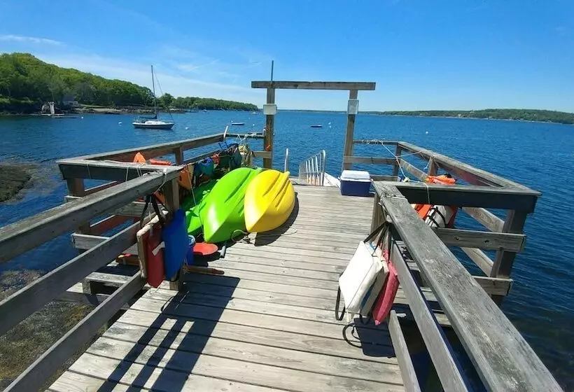 Retkeilymaja Smuggler S Cove Inn