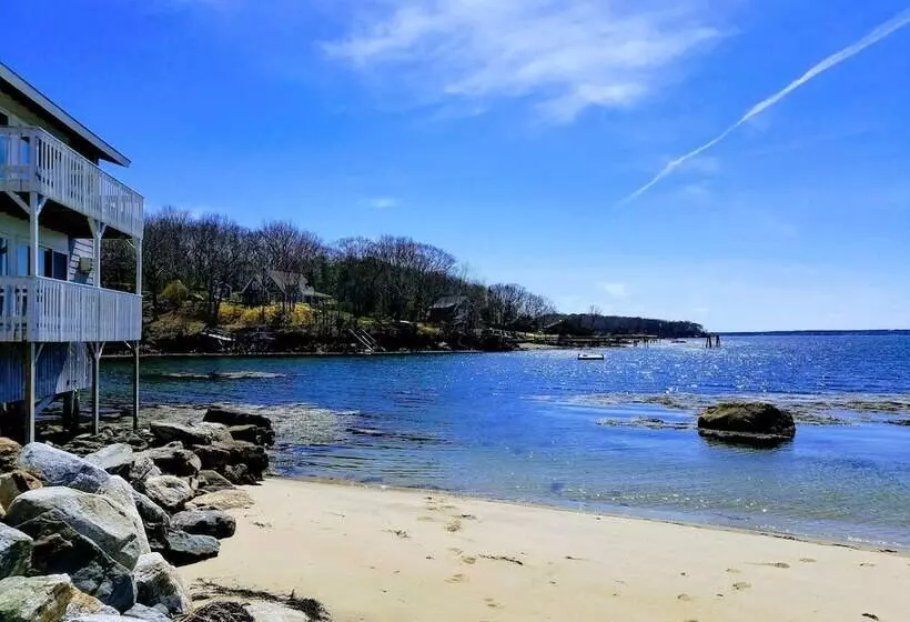 Retkeilymaja Smuggler S Cove Inn