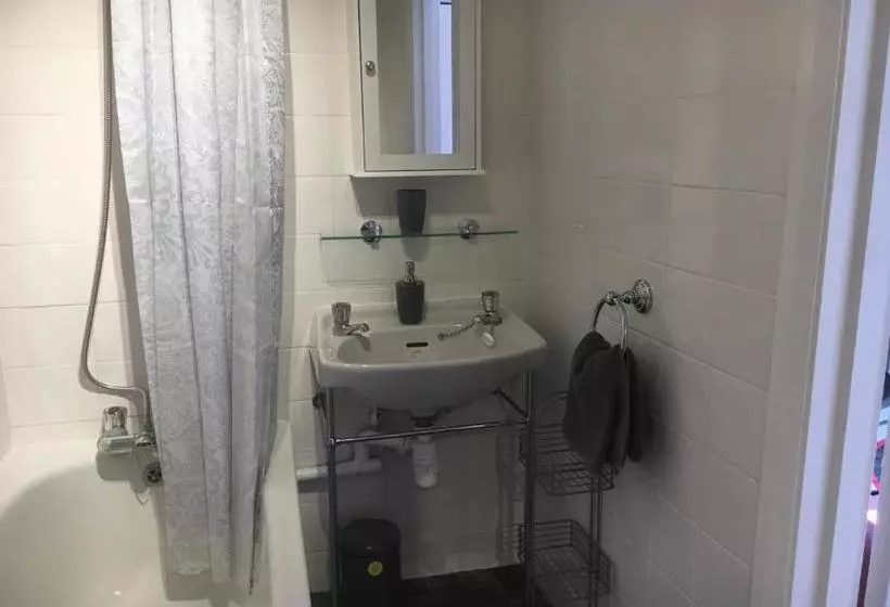 ユースホステル The Old Station