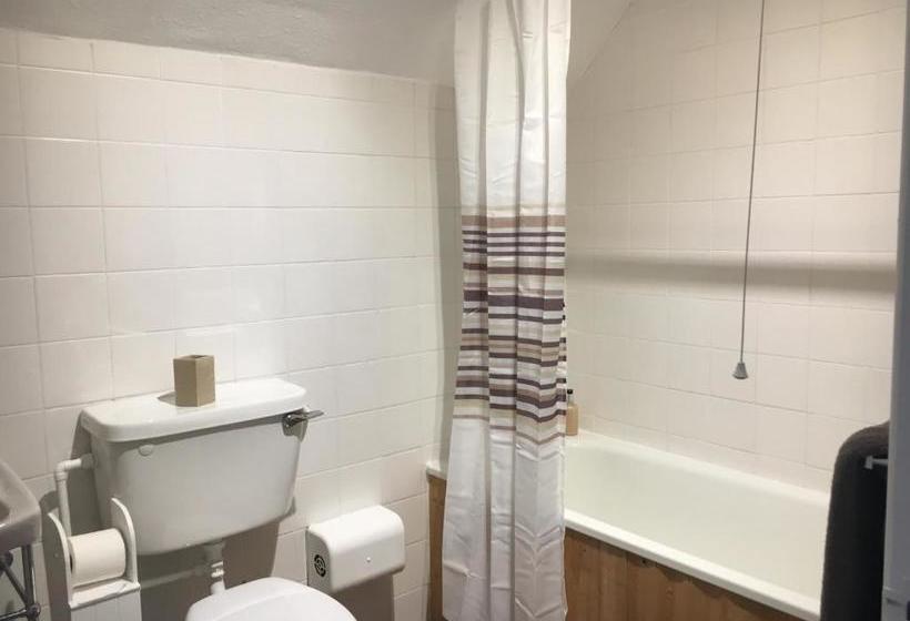 فندق صغير The Old Station